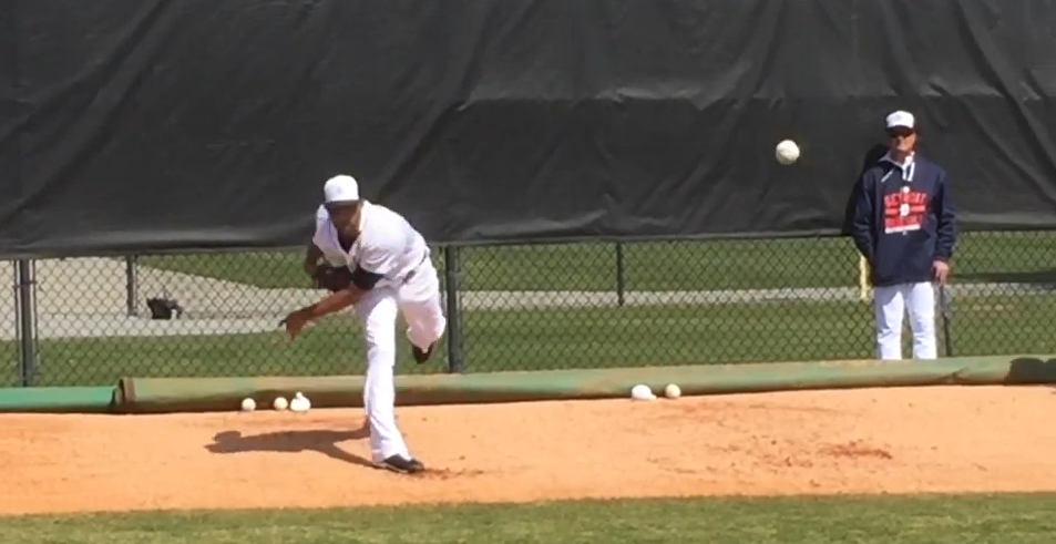 David Price throwing a bullpen image
